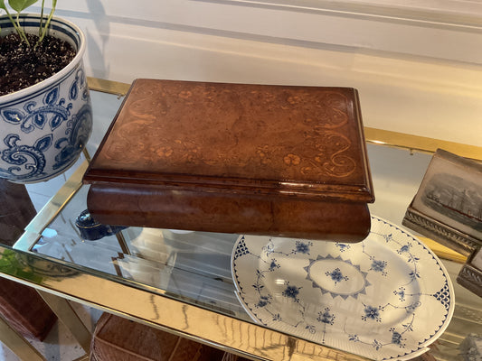 Mahogany Box w/ Floral Inlay
