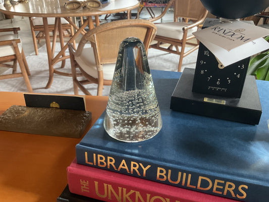 Vtg Glass Paperweight w/ Controlled Bubles