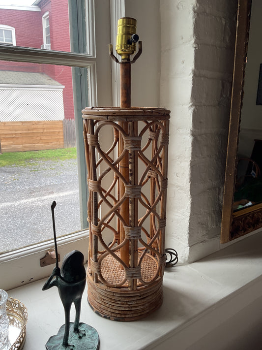 Tortoise Rattan Lamp