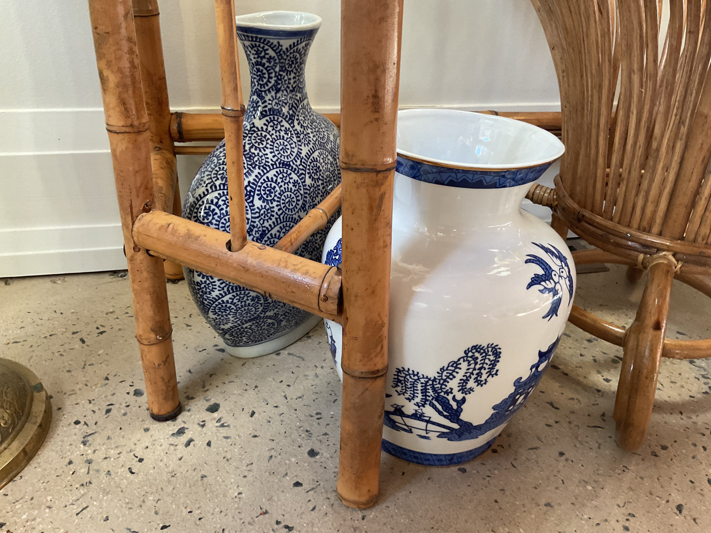 Blue & White Ceramics (Pick)