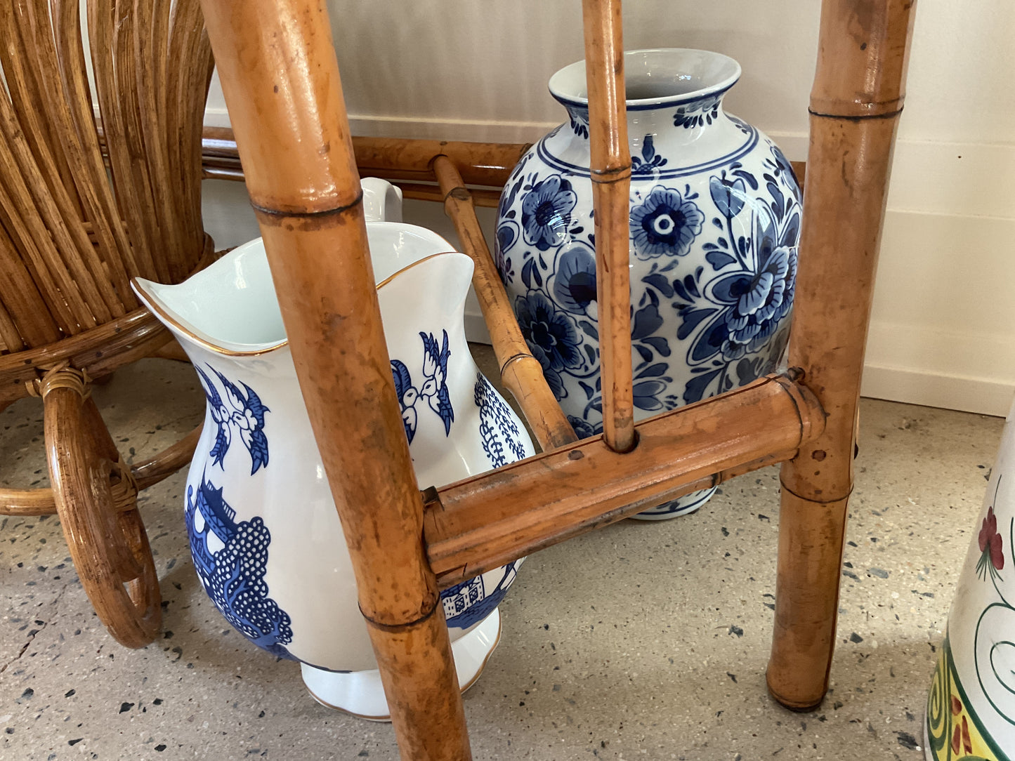 Blue & White Ceramics (Pick)