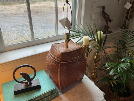 Woven Rice Basket Lamp